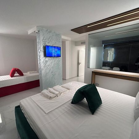 Comfort Hotel Struga Exterior photo